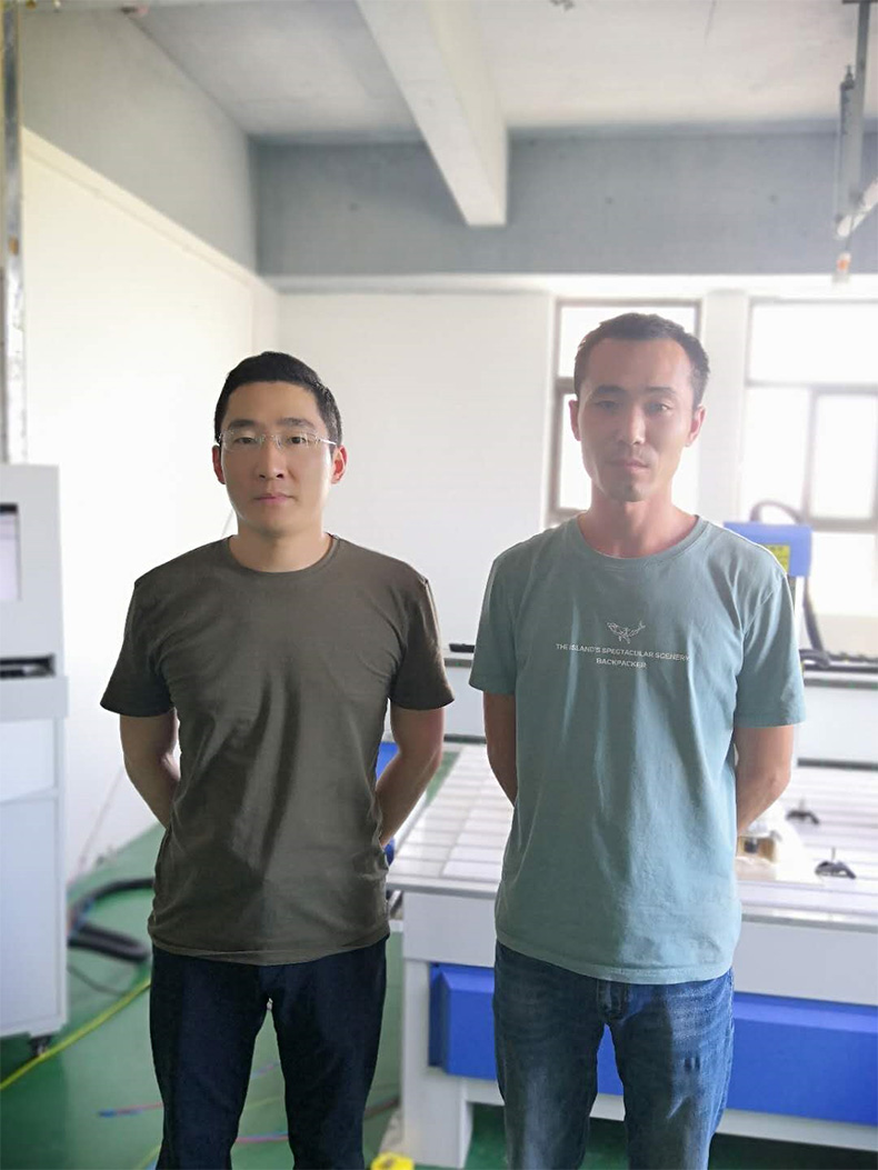 數(shù)控雕刻機(jī) 數(shù)控雕刻機(jī)